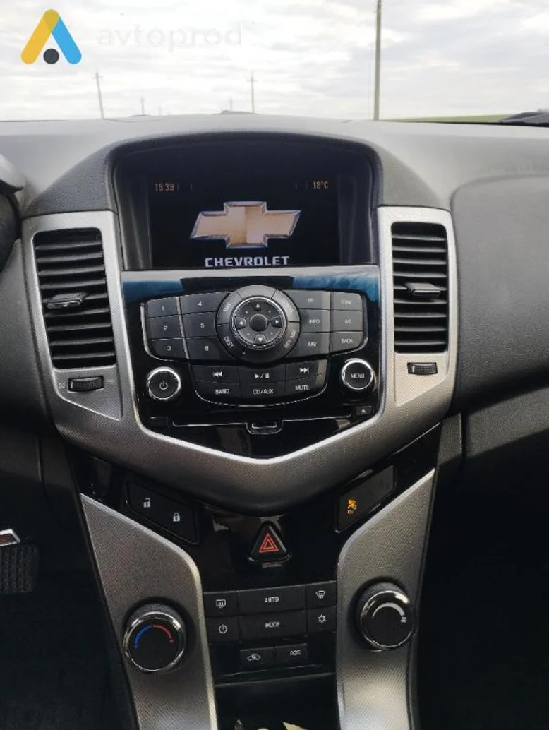 Фото 4 - Chevrolet Cruze 2010