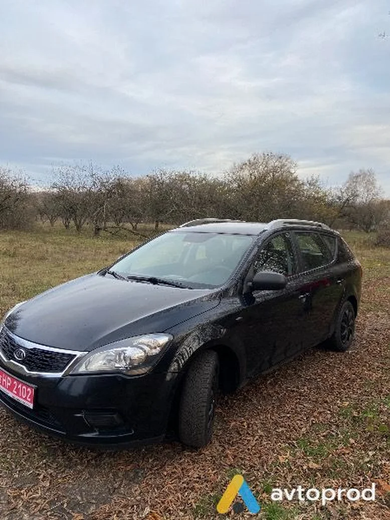 Фото 1 - Kia Cee'd 2010