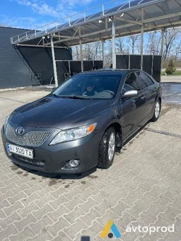 Photo 4 - Toyota Camry 2011