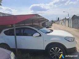 Photo 2 - Nissan Qashqai 2012