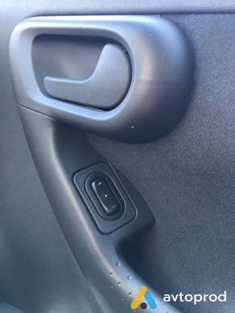 Фото 2 - Opel Combo 2006