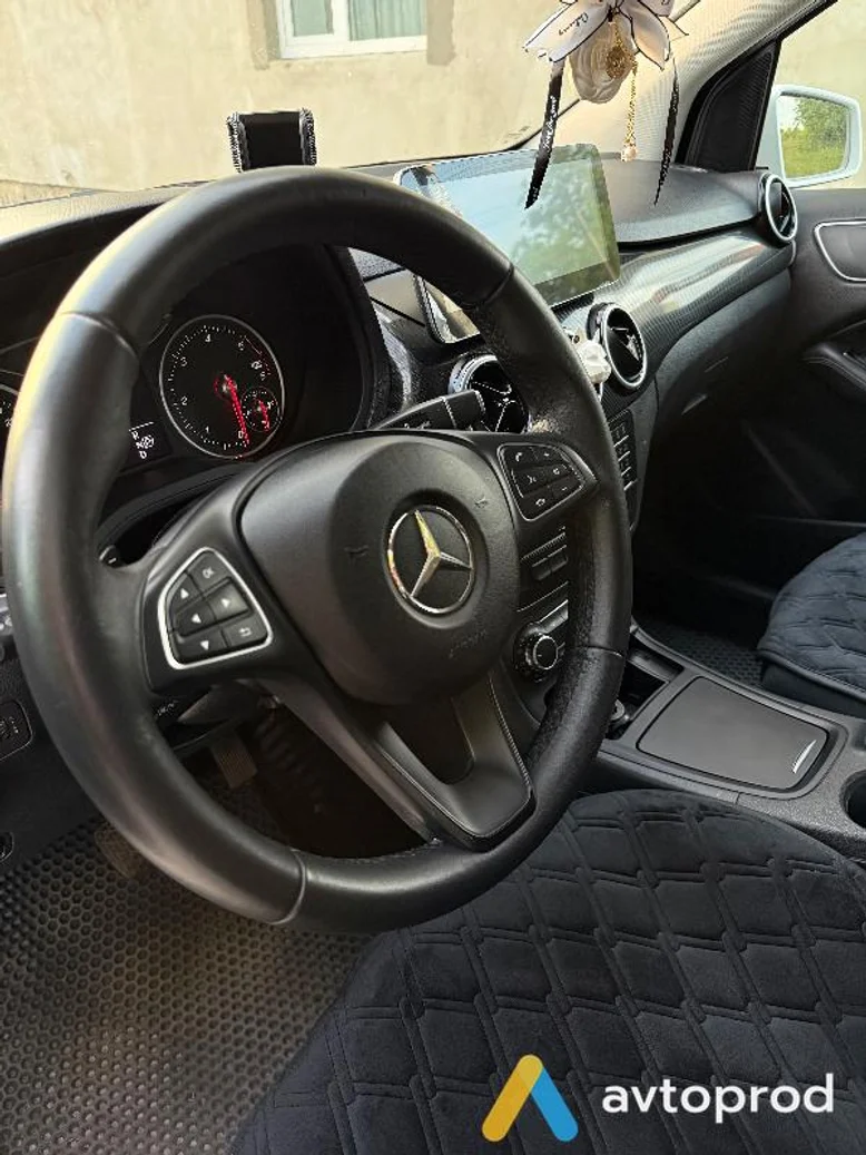 Фото 4 - Mercedes-Benz B-class 2018
