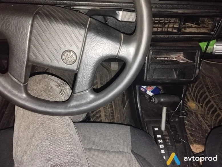 Фото 2 - Volkswagen Golf 1998