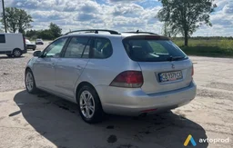 Photo 3 - Volkswagen Golf 2011