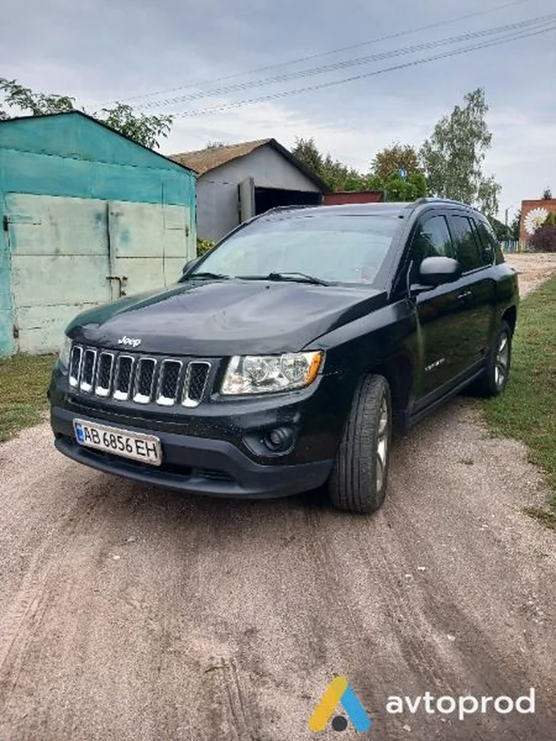 Фото 1 - Jeep Compass 2011