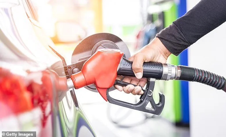 ЯК РОЗПІЗНАТИ ЧИ ЯКІСНИЙ БЕНЗИН ⛽️ 🚗❓