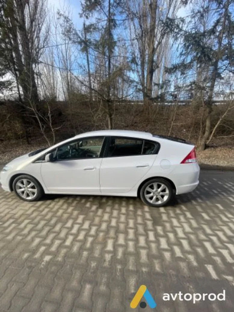 Фото 3 - Honda Insight 2009