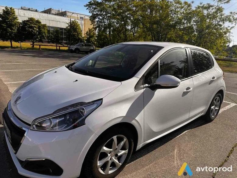 Фото 1 - Peugeot 208 2019