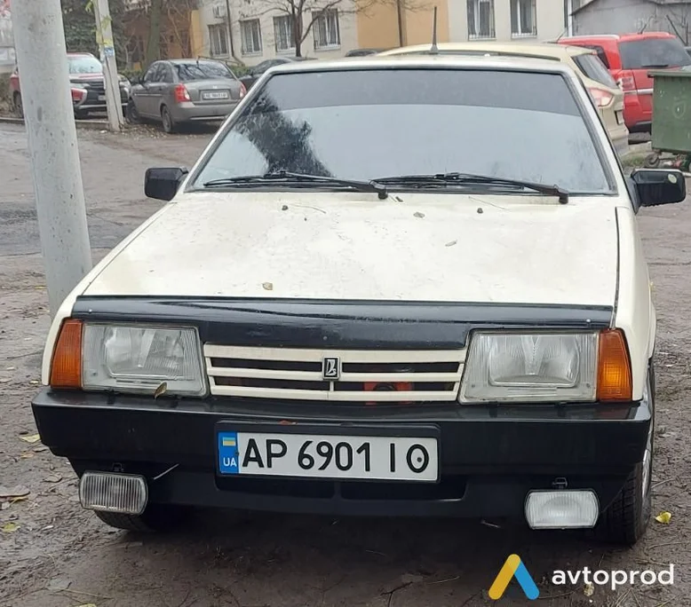 Фото 1 - VAZ 2108 1988