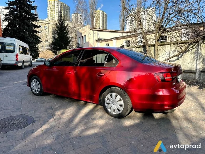 Фото 4 - Volkswagen Jetta 2015