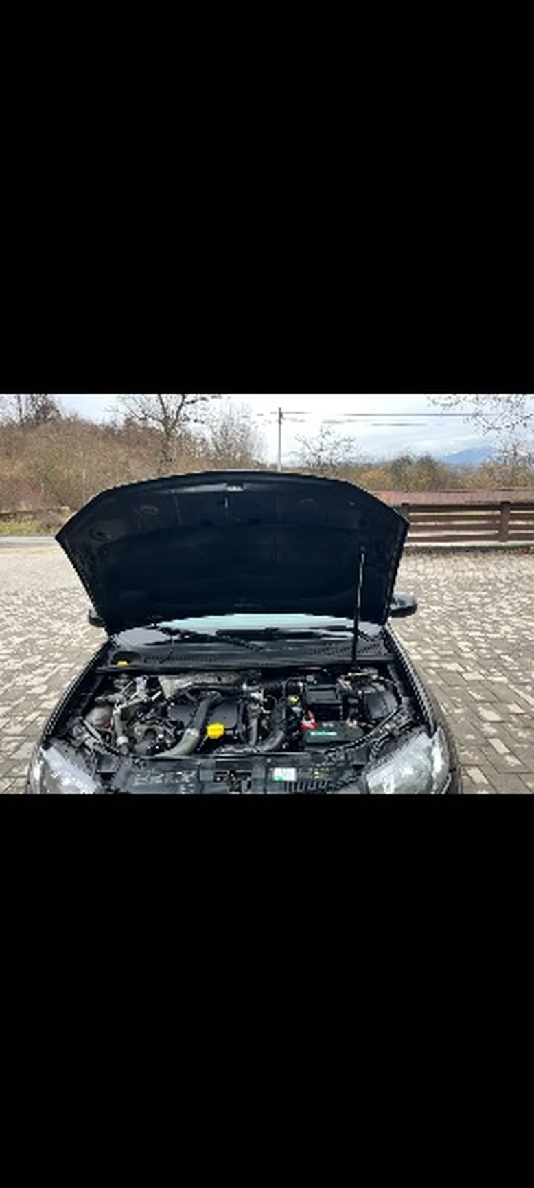 Фото 3 - Dacia Sandero 2014