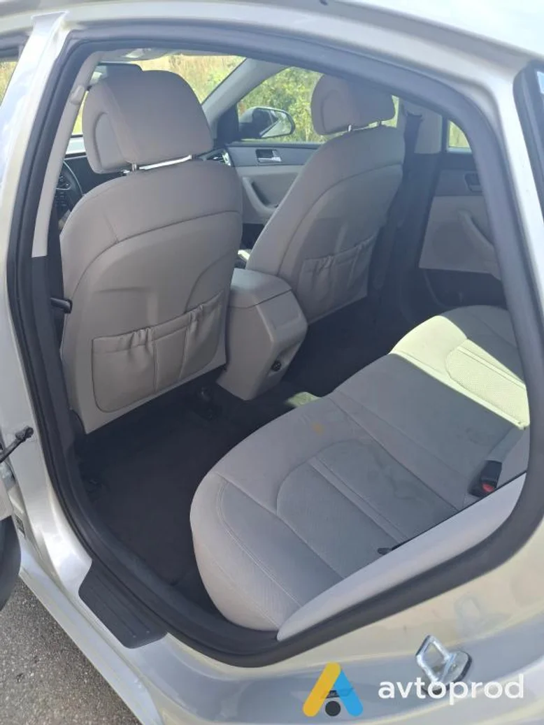 Photo 2 - Hyundai Sonata 2015