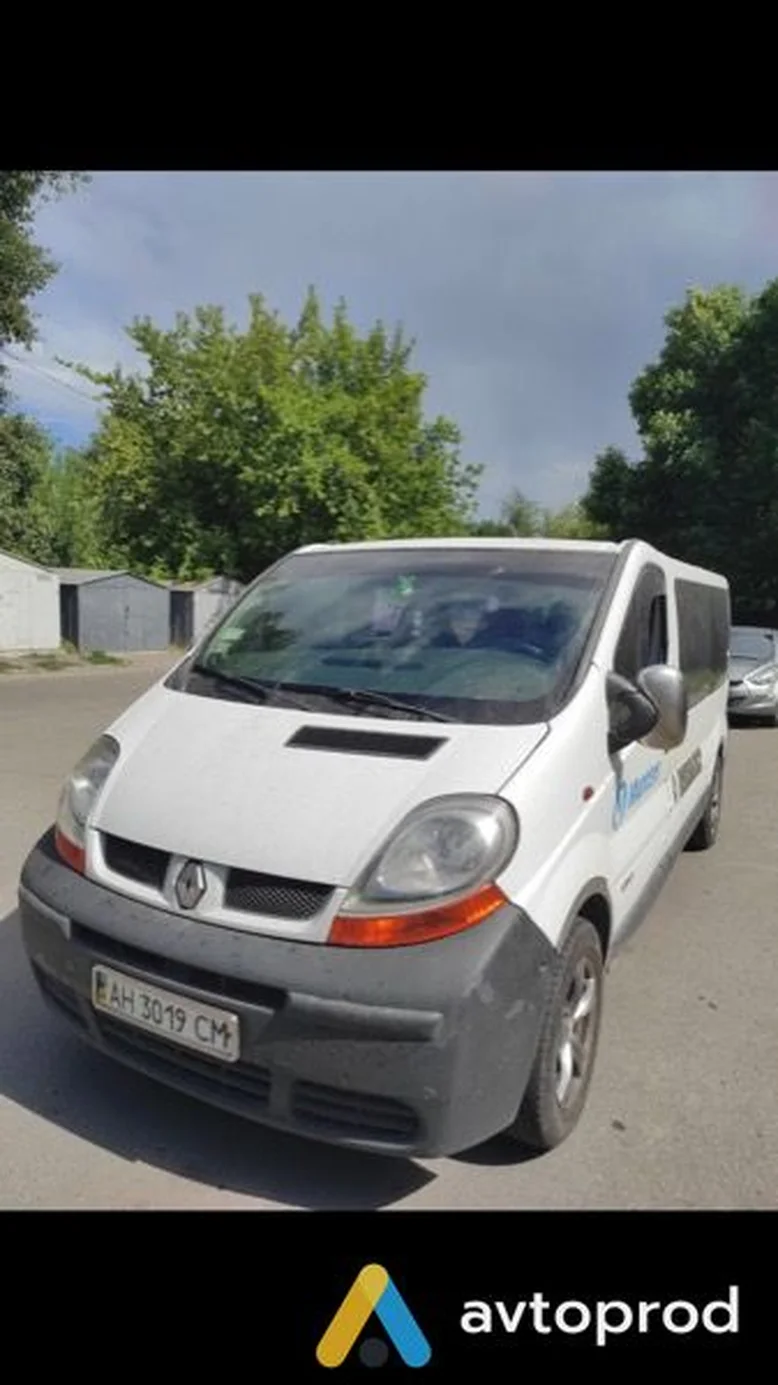 Фото 1 - Renault Trafic 2003