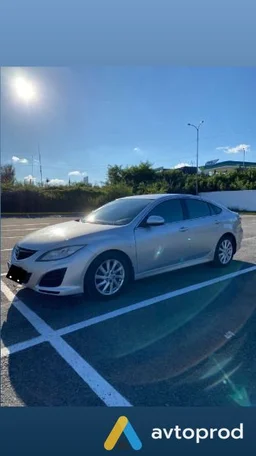 Photo 2 - Mazda 6 2010