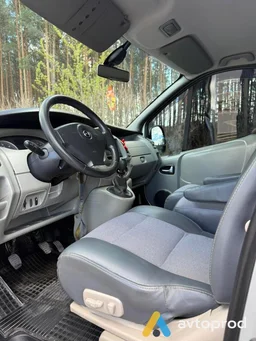 Photo 2 - Opel Vivaro 2007