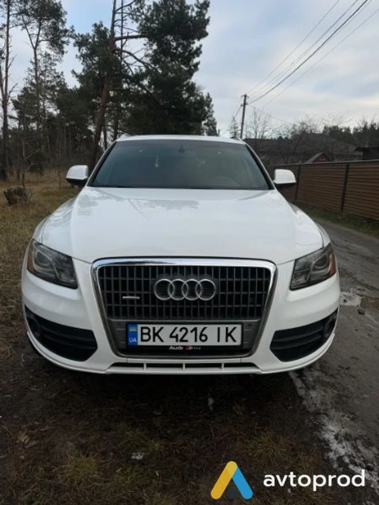 Фото 1 - Audi Q5 2011