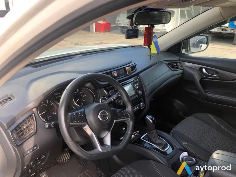 Фото 3 - Nissan Rogue 2017