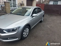 Фото 3 - Volkswagen Passat 2017