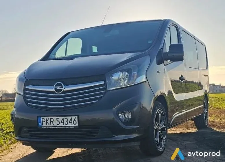 Фото 1 - Opel Vivaro 2015