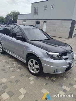 Photo 4 - Mitsubishi Outlander 2006