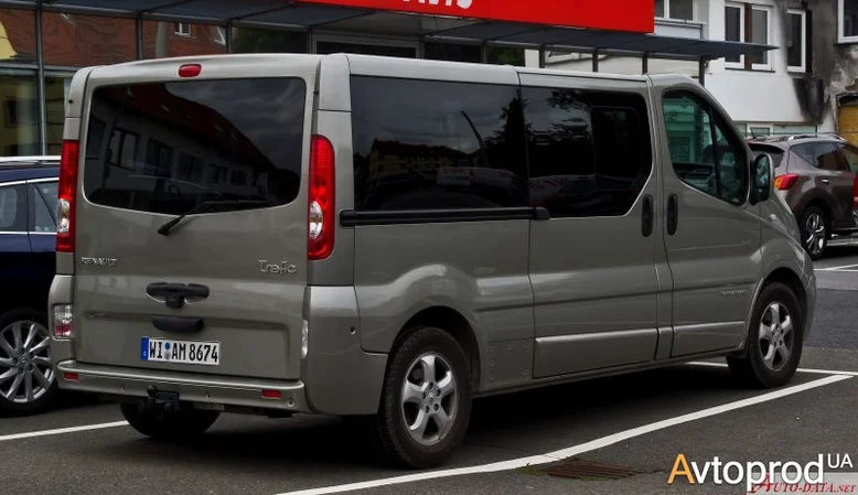 Фото 4 - Renault Trafic 2008