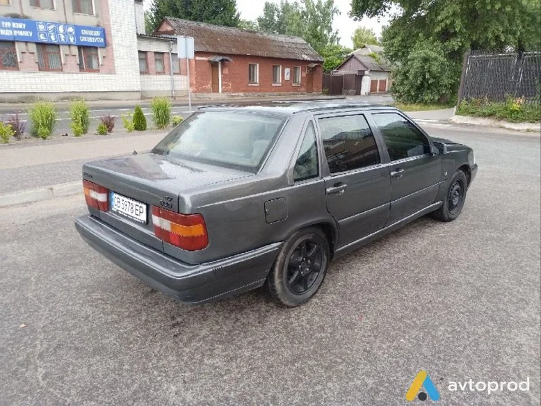 Фото 4 - Volvo 850 1993