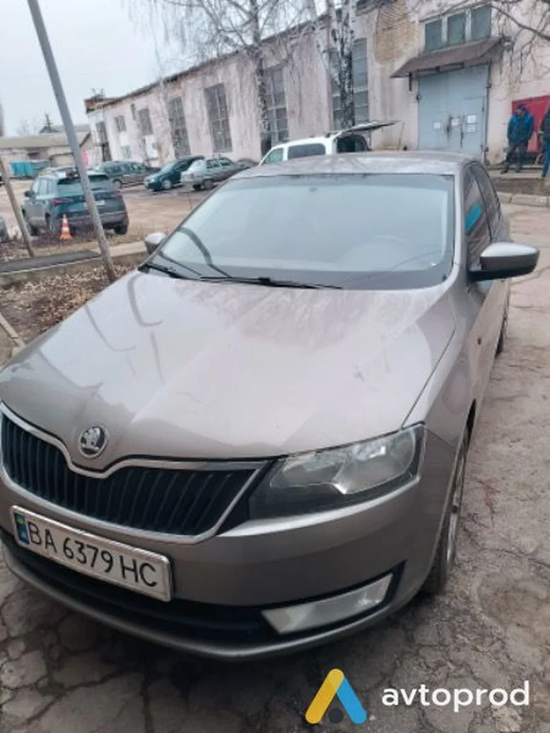 Фото 2 - Skoda Rapid 2013