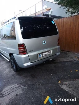 Photo 3 - Mercedes-Benz Vito 2001