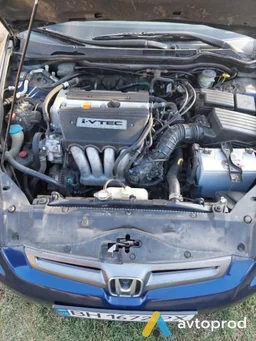 Photo 4 - Honda Accord 2003