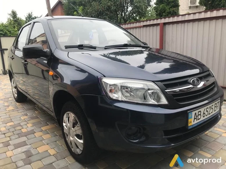 Фото 3 - VAZ Granta 2013