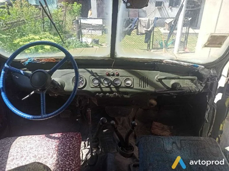 Фото 3 - UAZ 469 1981
