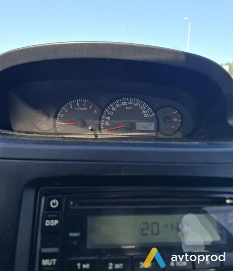 Фото 2 - Geely MK 2013
