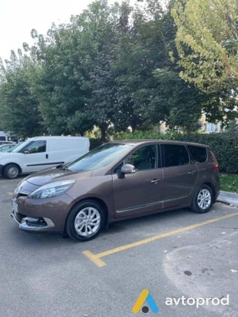 Фото 2 - Renault Grand Scenic 2012