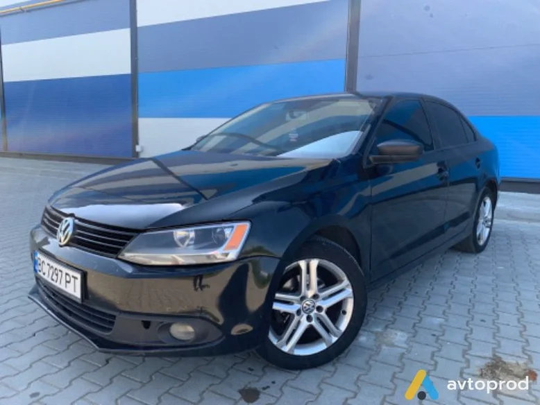 Фото 3 - Volkswagen Jetta 2011