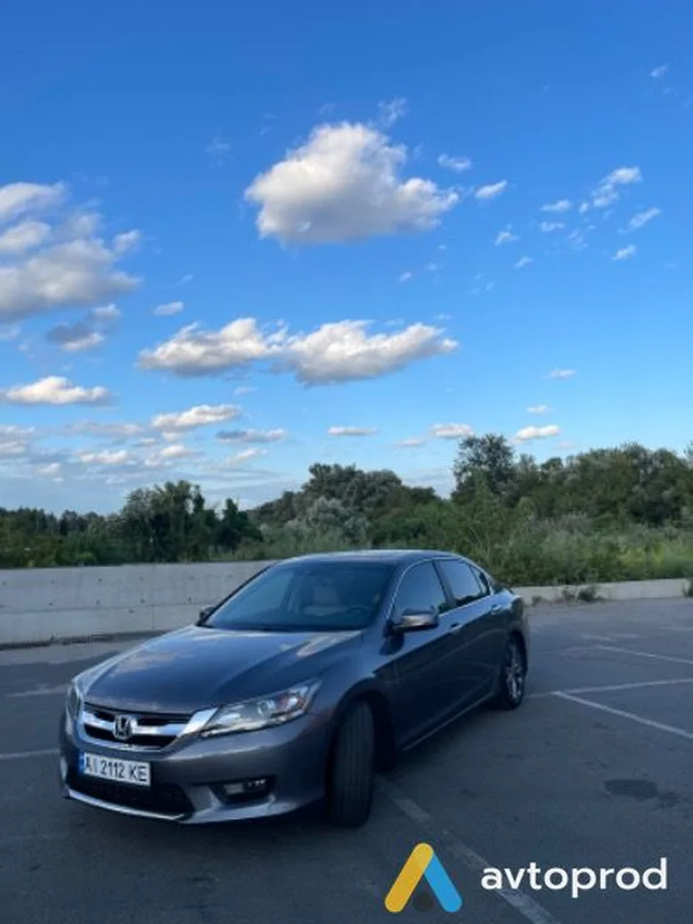 Фото 1 - Honda Accord 2013