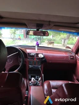 Photo 3 - Mercedes-Benz 250 1995