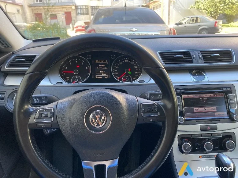 Фото 1 - Volkswagen CC 2011