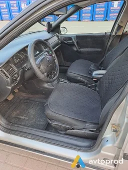 Фото 3 - Opel Vectra 1996