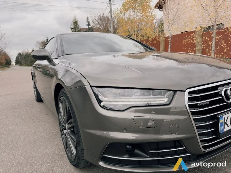 Фото 4 - Audi A7 2015