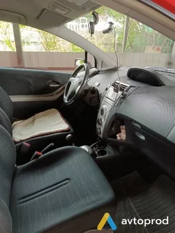 Photo 4 - Toyota Yaris 2007