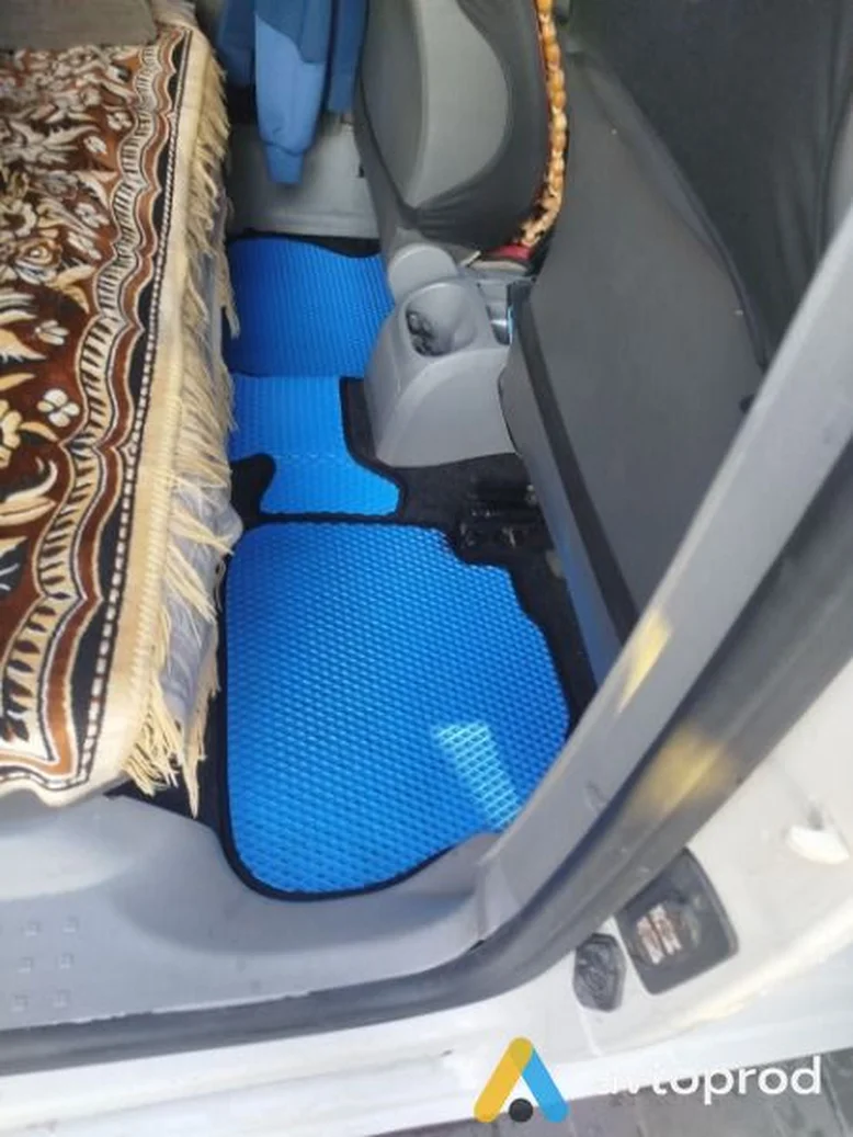 Фото 3 - Volkswagen Caddy 2005