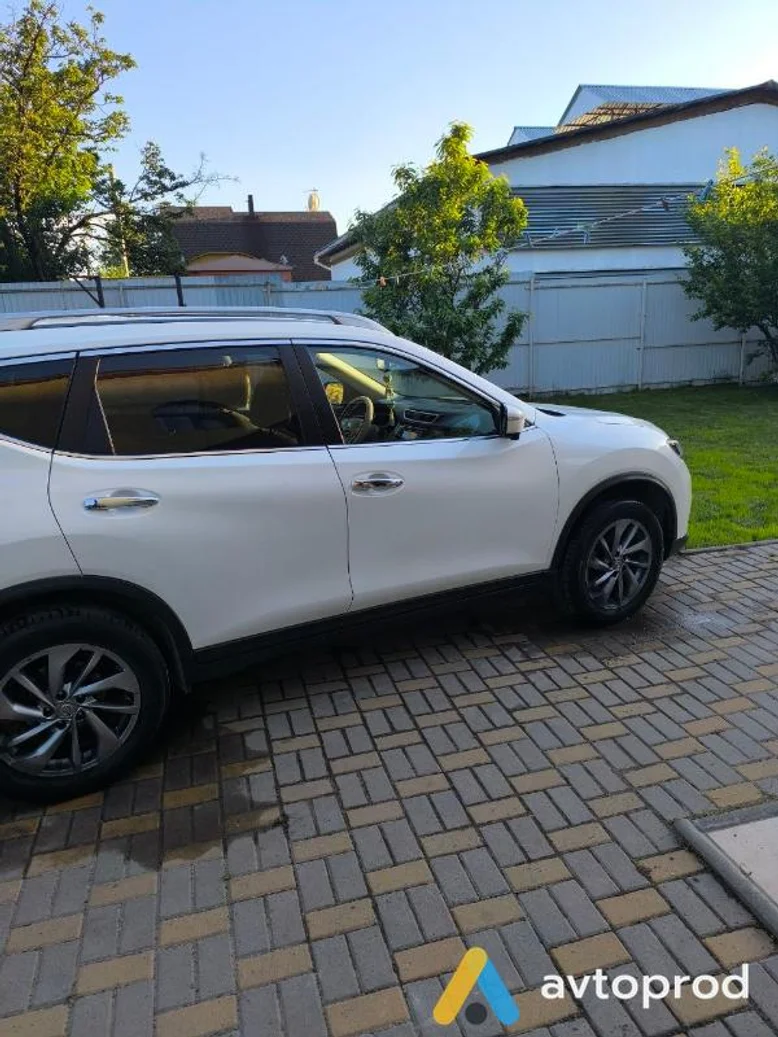 Фото 2 - Nissan Rogue 2015