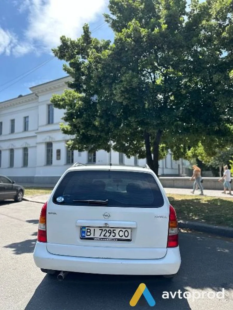 Фото 4 - Opel Astra 2000