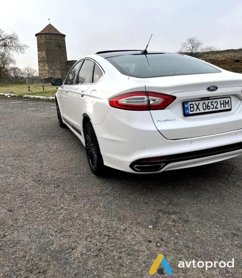 Фото 3 - Ford Fusion 2014