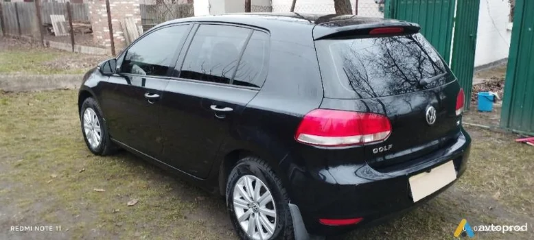 Фото 4 - Volkswagen Golf 2009