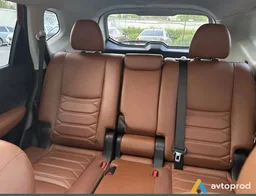 Photo 3 - Nissan Rogue 2017