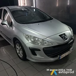 Photo 3 - Peugeot 308 2010