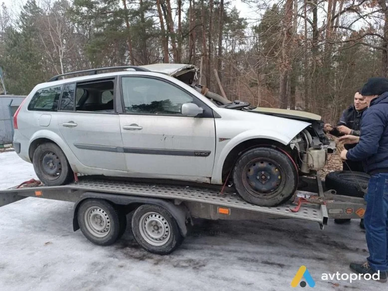 Фото 2 - Renault Megane 2008
