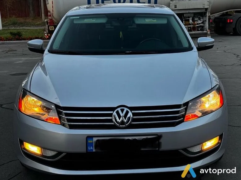 Фото 2 - Volkswagen Passat 2015