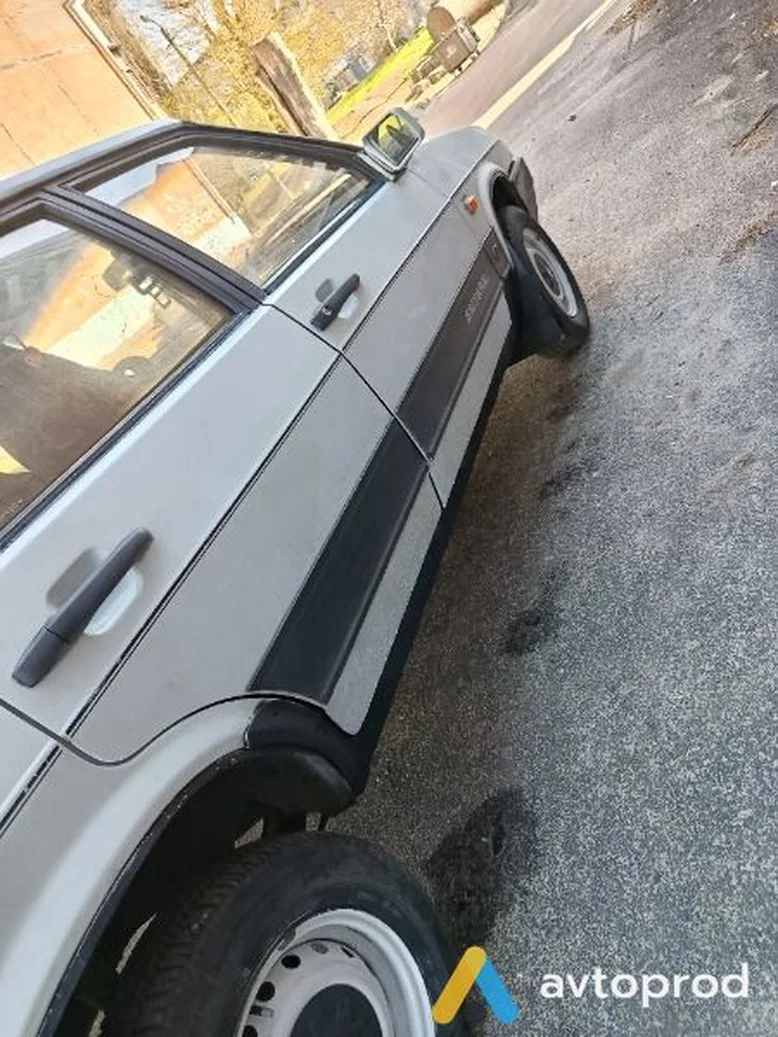 Фото 1 - VAZ 2109 1992